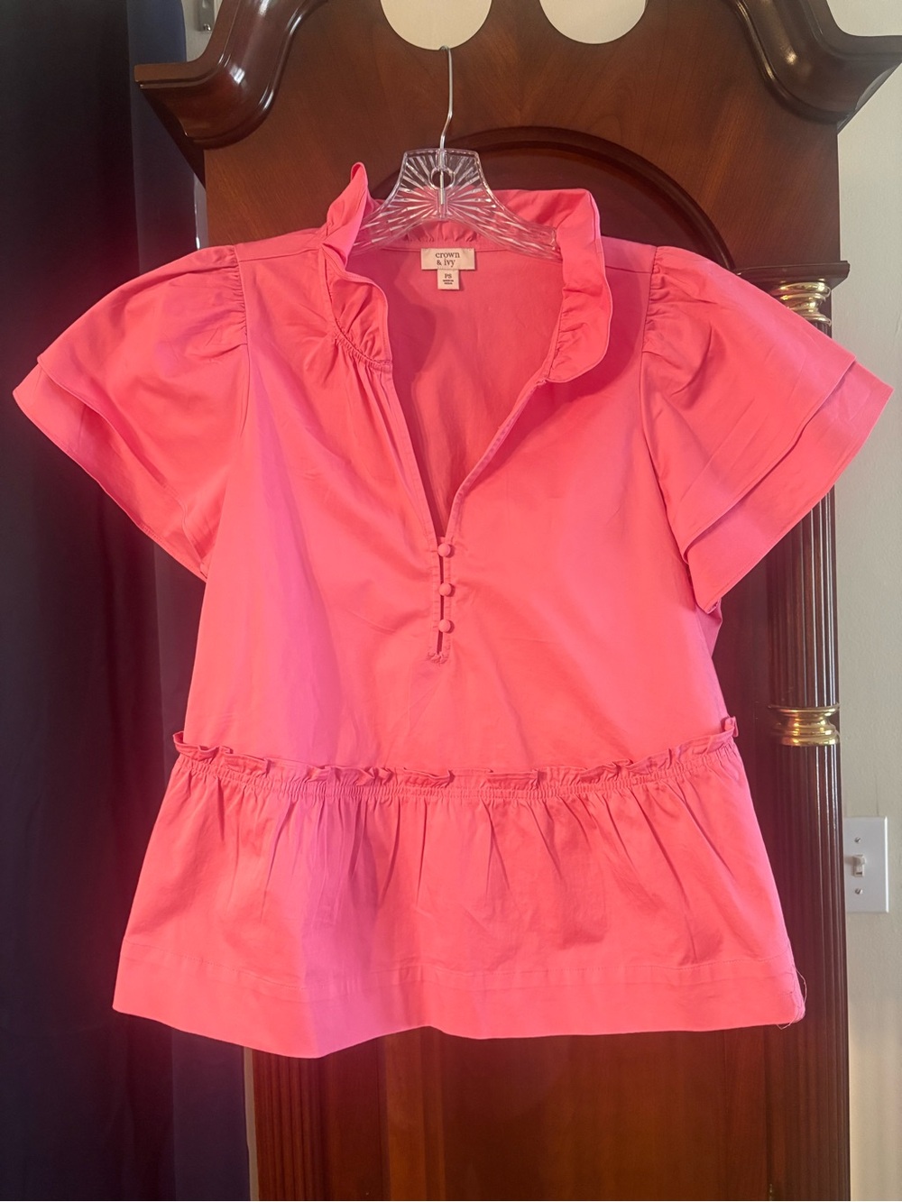 crown & ivy Pink Ruffle-Trim Peplum Blouse